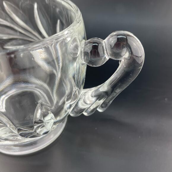 Vintage Indiana Glass Willow Pattern Sugar Dish, Mid Century Glass Sugar Bowl - Picture 6 of 12